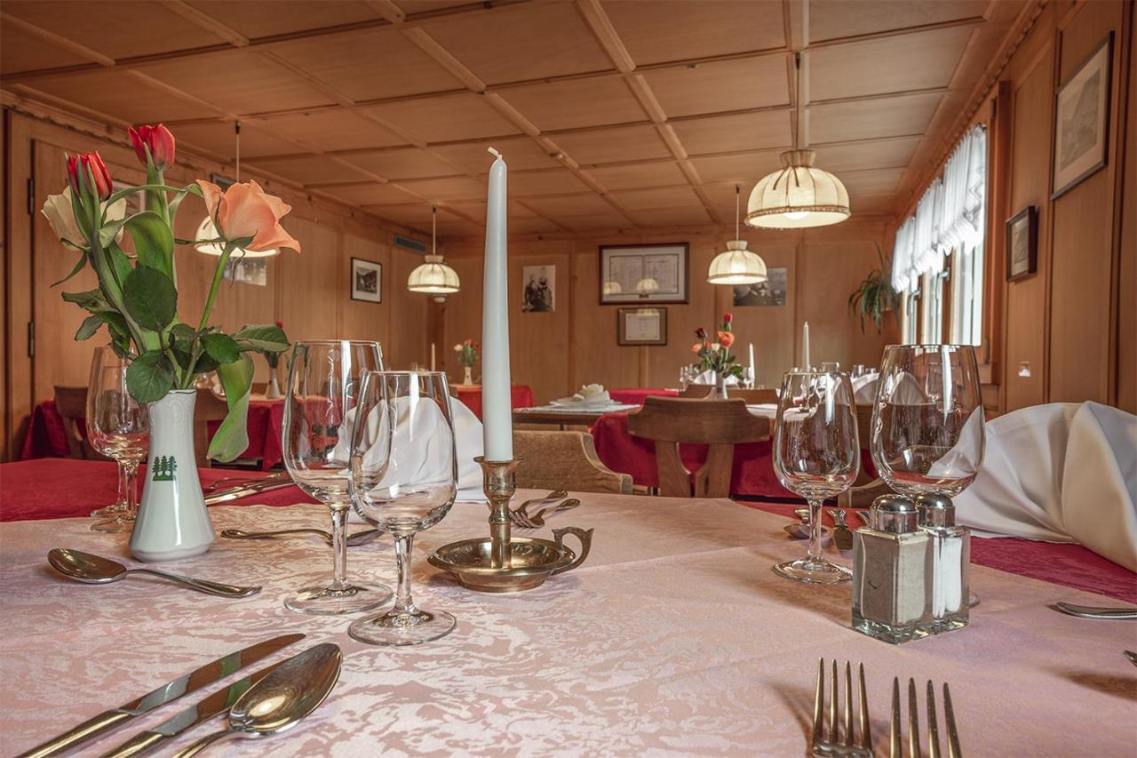 Hotel-Restaurant Drei Tannen Bellwald Kültér fotó