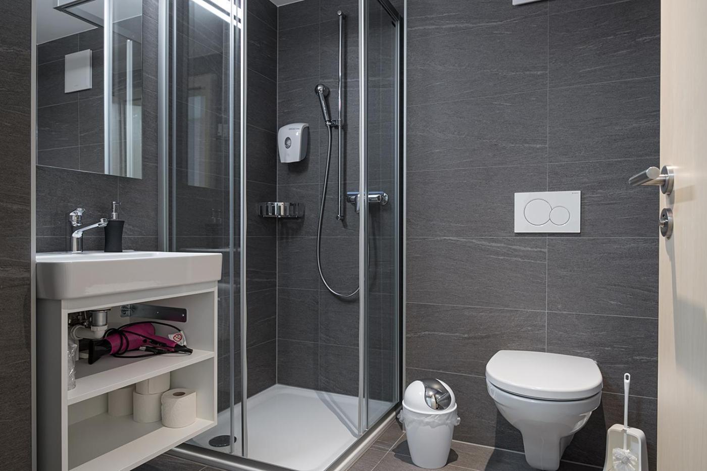 Hotel-Restaurant Drei Tannen Bellwald Kültér fotó