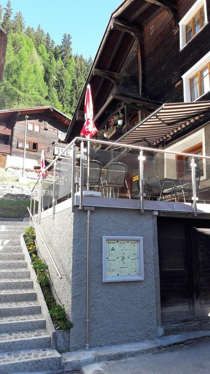 Hotel-Restaurant Drei Tannen Bellwald Kültér fotó